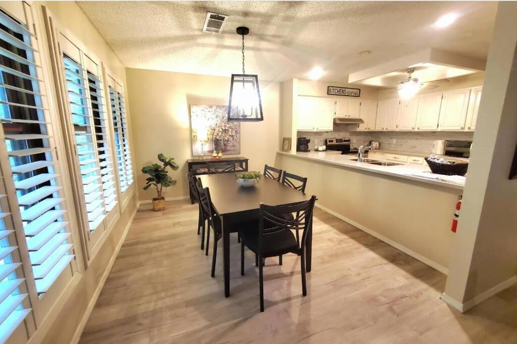 Hidden Gem 3bd/2bth 1levl Hot Springs Village