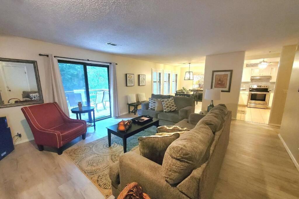 Hidden Gem 3bd/2bth 1levl *
